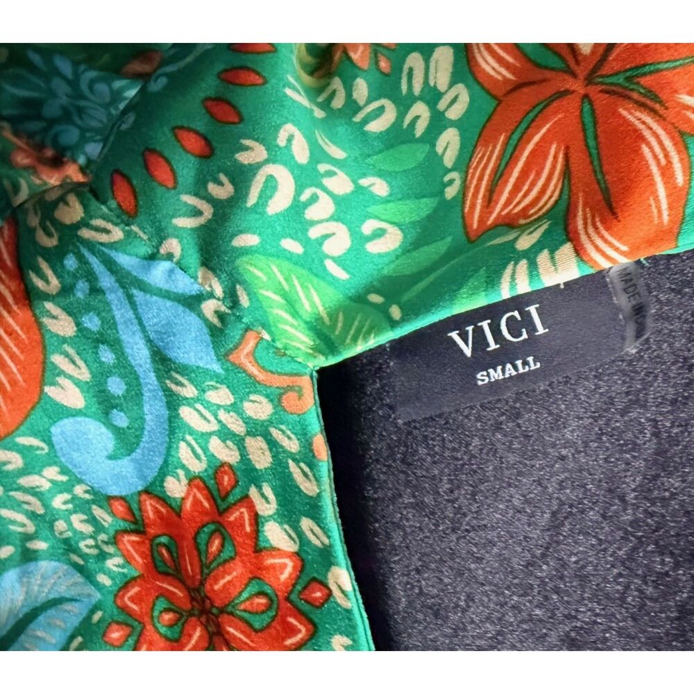 Vici Palm Beach Printed Wrap Front Romper - Picture 6 of 10
